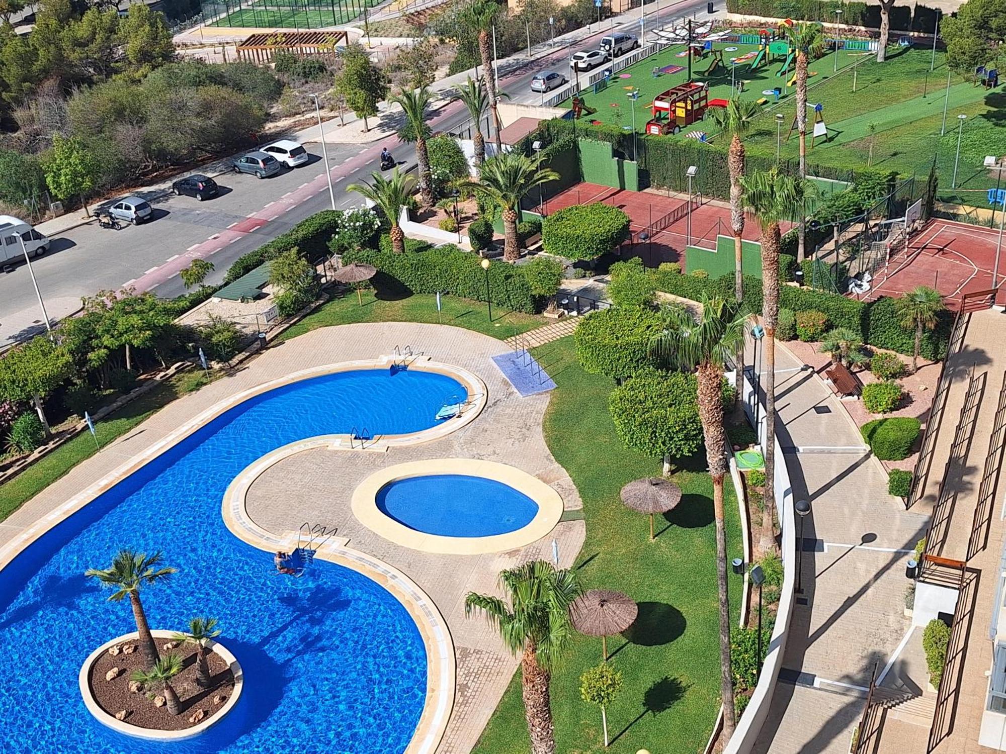 Las Marinas, Apartamento Muy Amplio Cerca De La Playa Apartment Benidorm Exterior photo