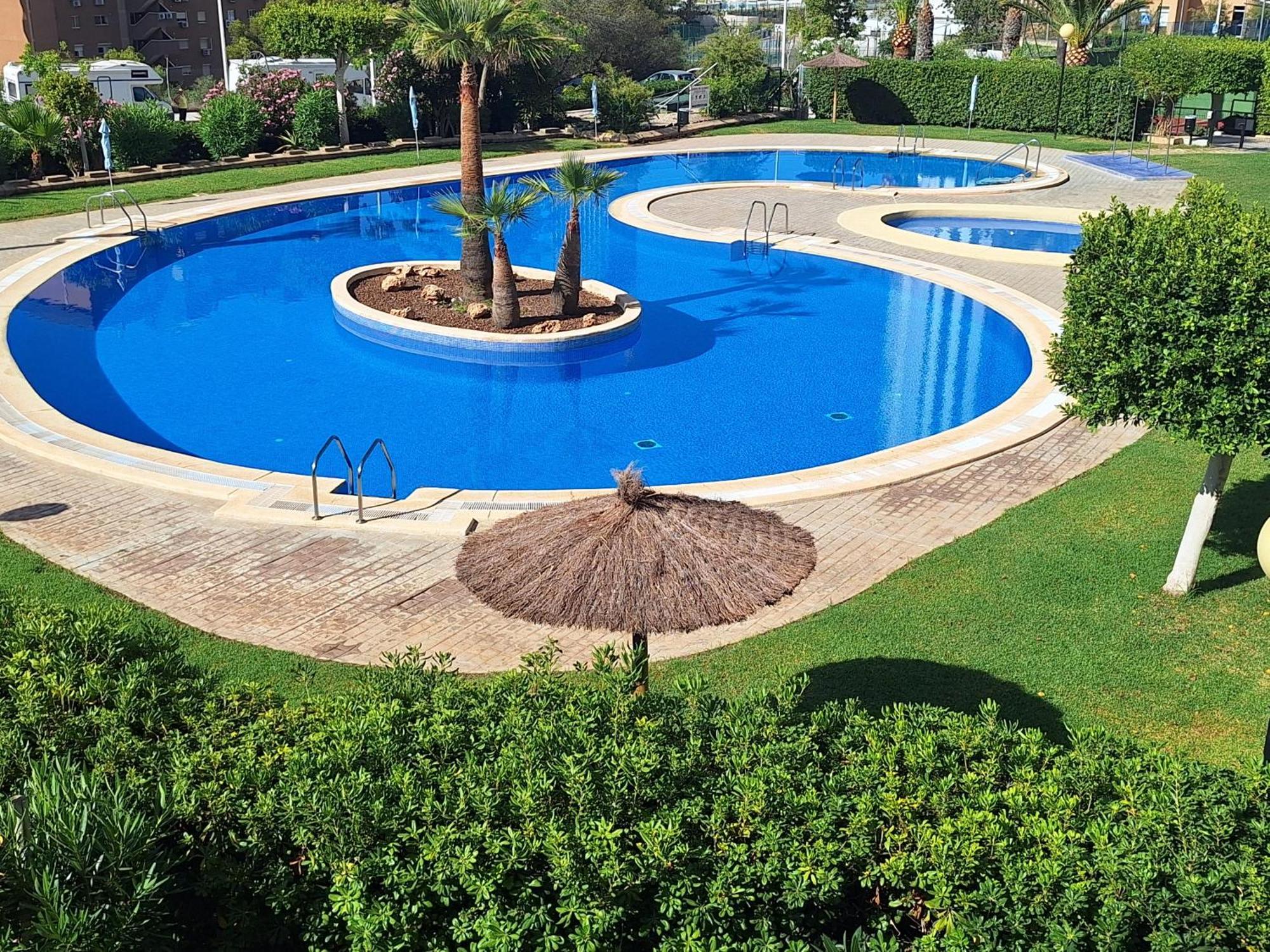 Las Marinas, Apartamento Muy Amplio Cerca De La Playa Apartment Benidorm Exterior photo