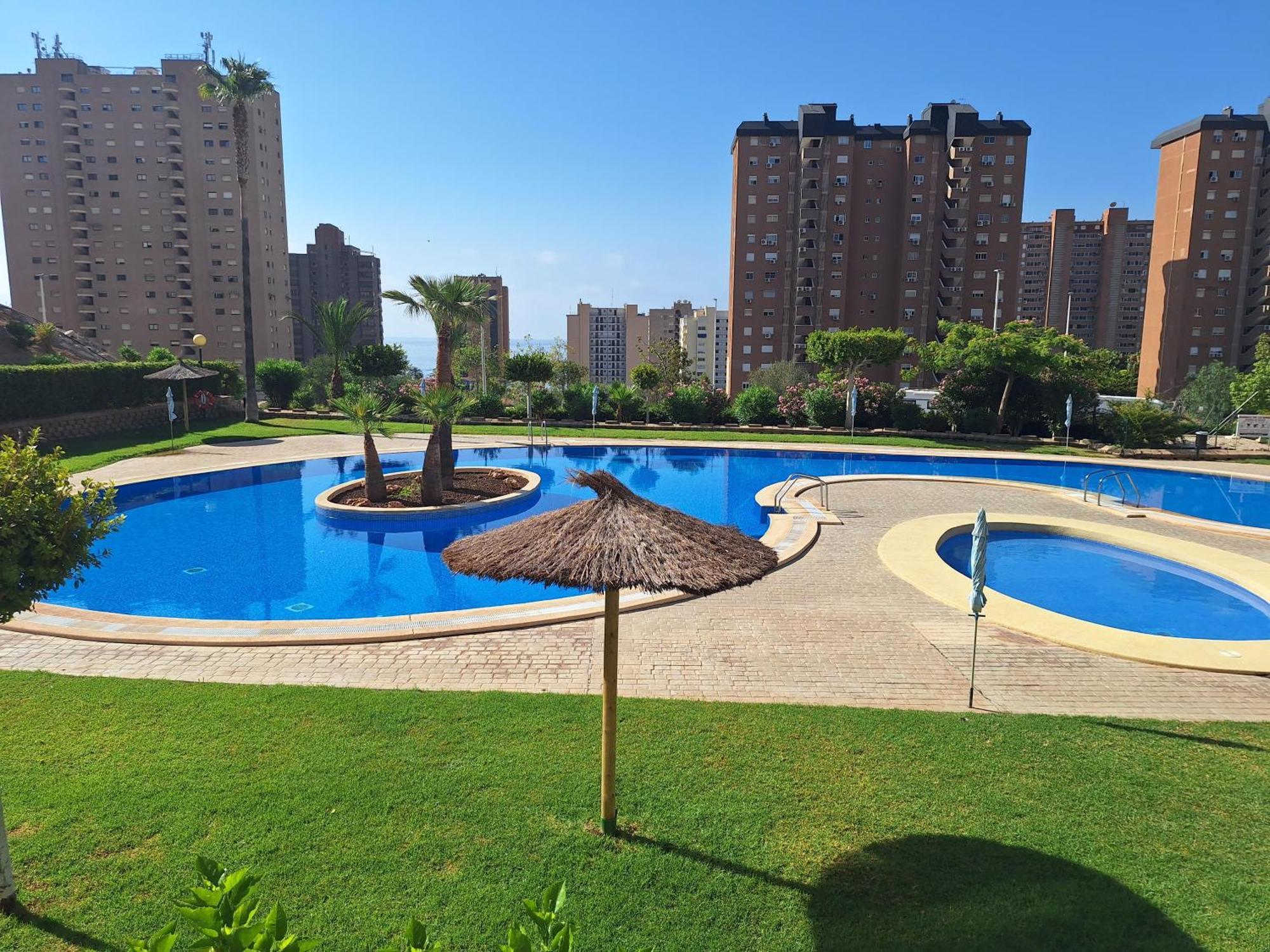 Las Marinas, Apartamento Muy Amplio Cerca De La Playa Apartment Benidorm Exterior photo